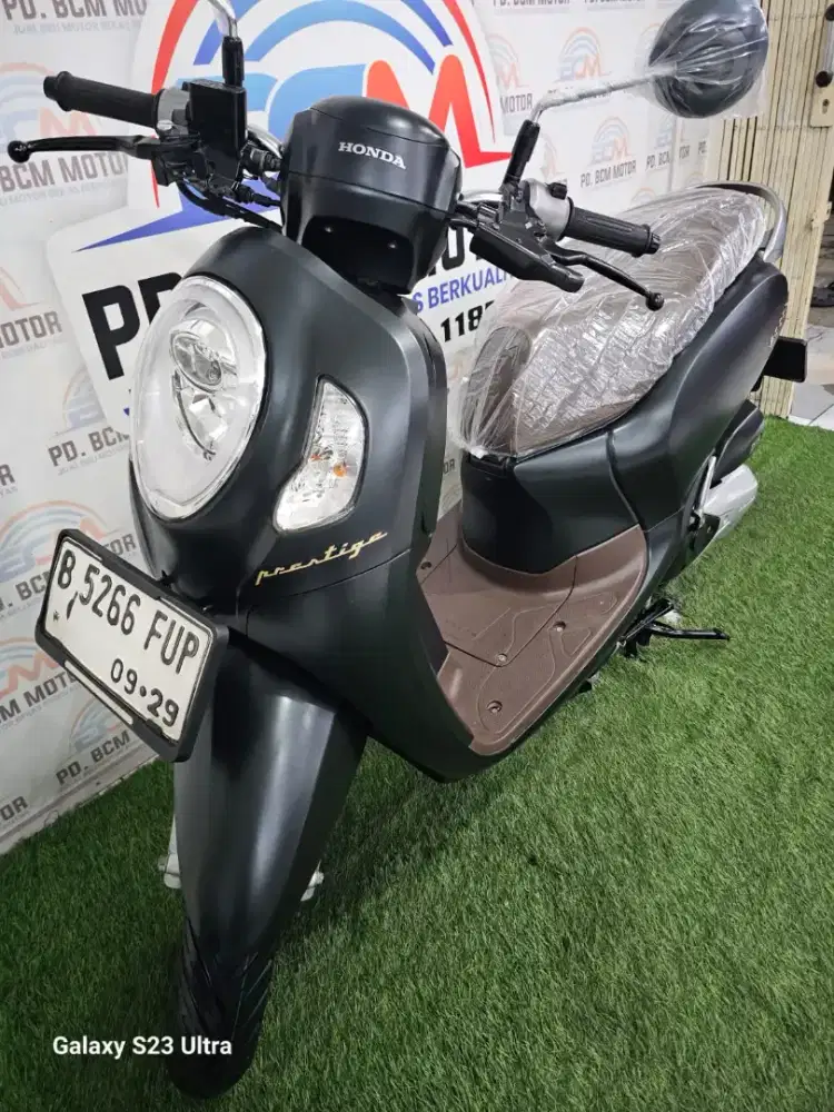 Honda Scoopy Prestige 2024