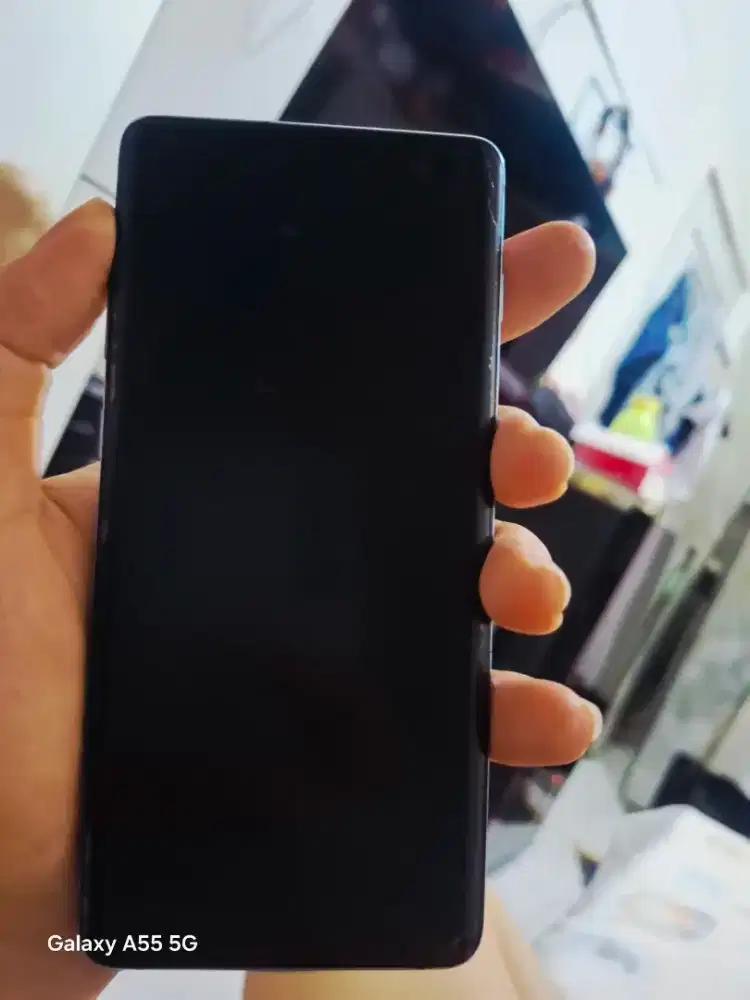 Jual Hp Samsung S10 plus ram 8/128,inter,kondisi mulus