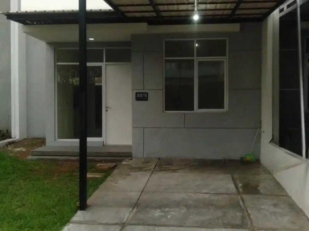 RUMAH MURAH  DI CLUSTER SERPONG LAGOON 'AR38