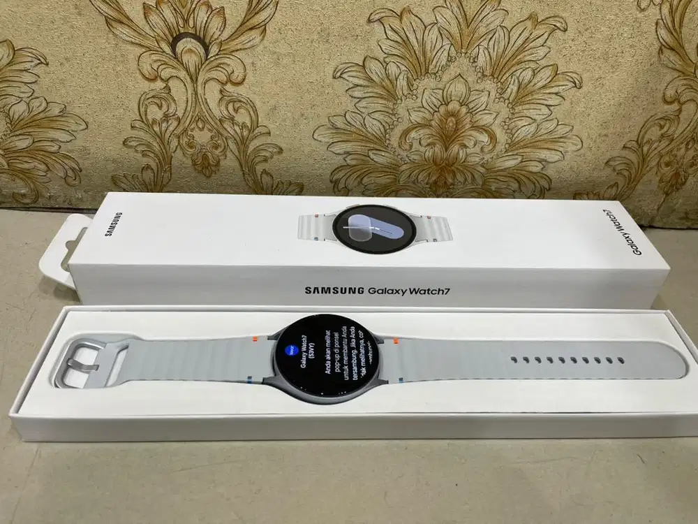 samsung galaxy watch 7 ukuran 44mm like new