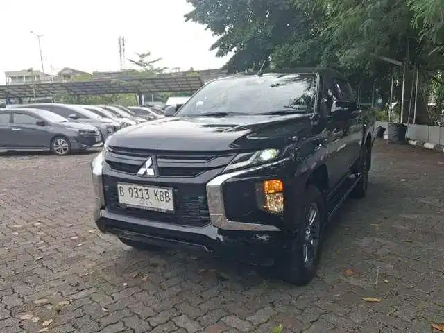 DP MURAH - Mitsubishi Triton 2.4 Double Cabin Ultimate Solar-AT