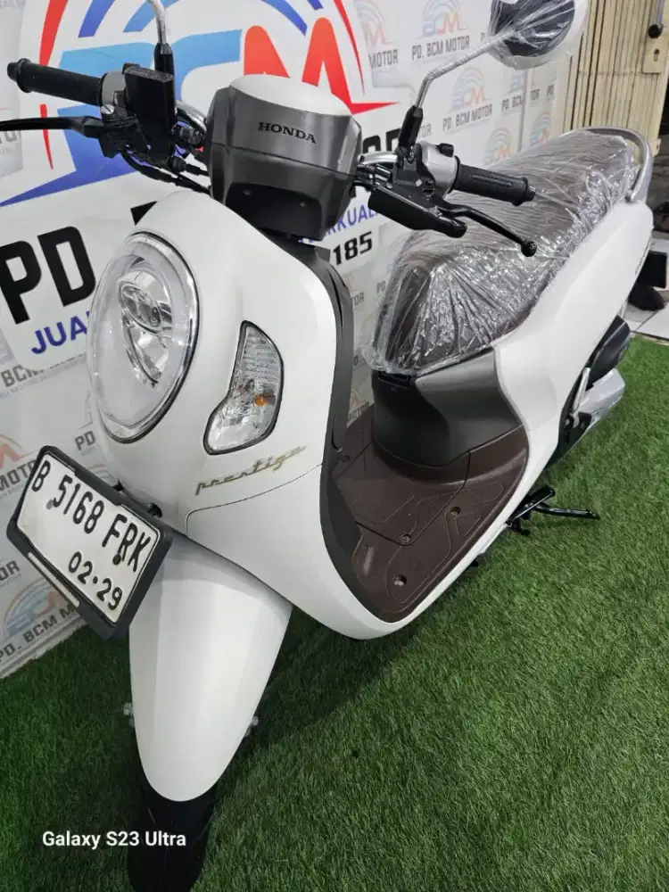 Honda Scoopy Prestige 2024