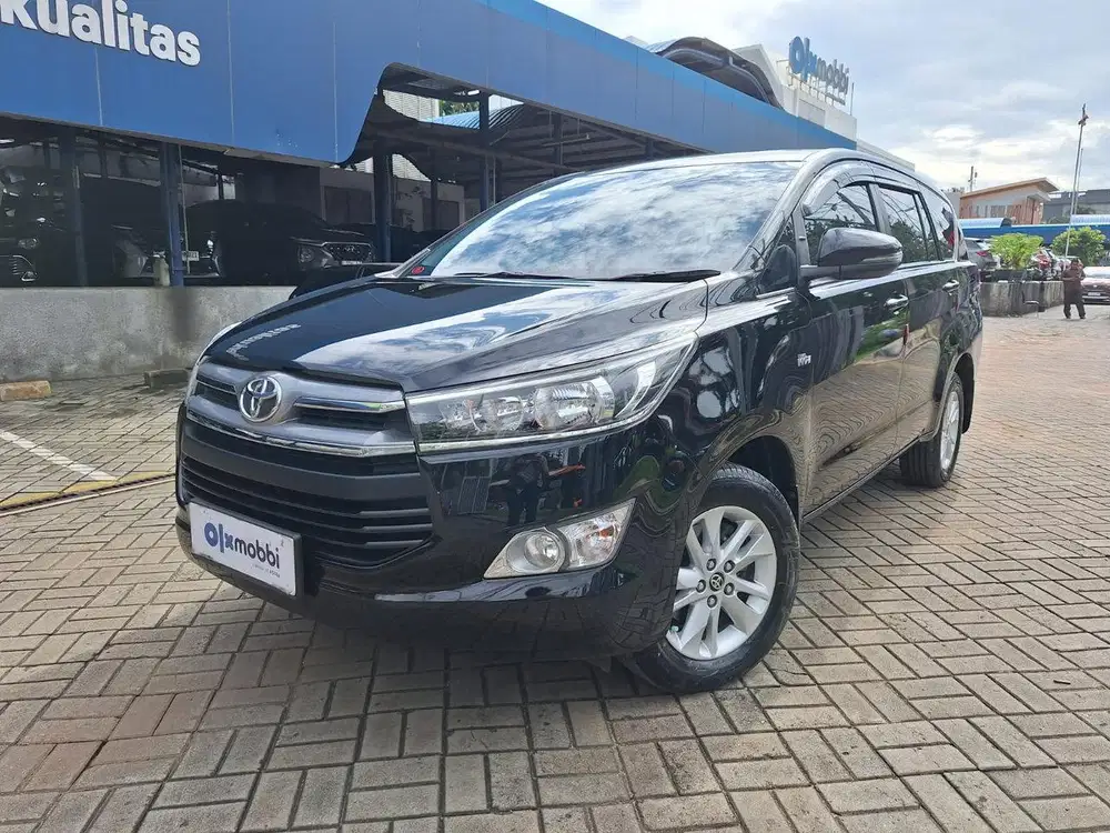 TDP 1 JUTA Toyota Kijang Innova 2.0 G Bensin-AT 2020 Hitam CTIYB