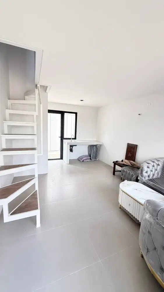 DISEWA RUMAH 2KT BULANAN/TAHUNAN