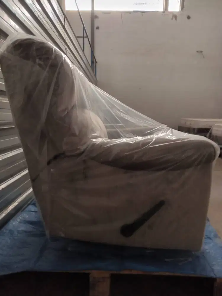 sofa recline ashley