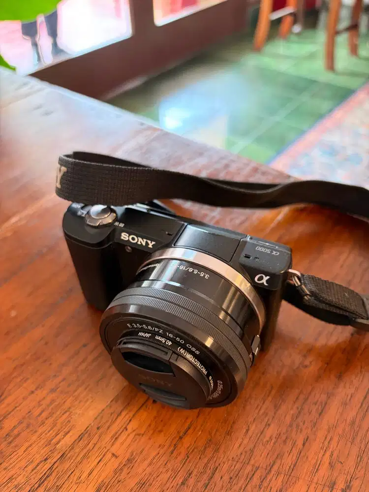 [SALE] Sony A5000 MULUS + LENS 16-50mm f/3.5-5.6 OSS
