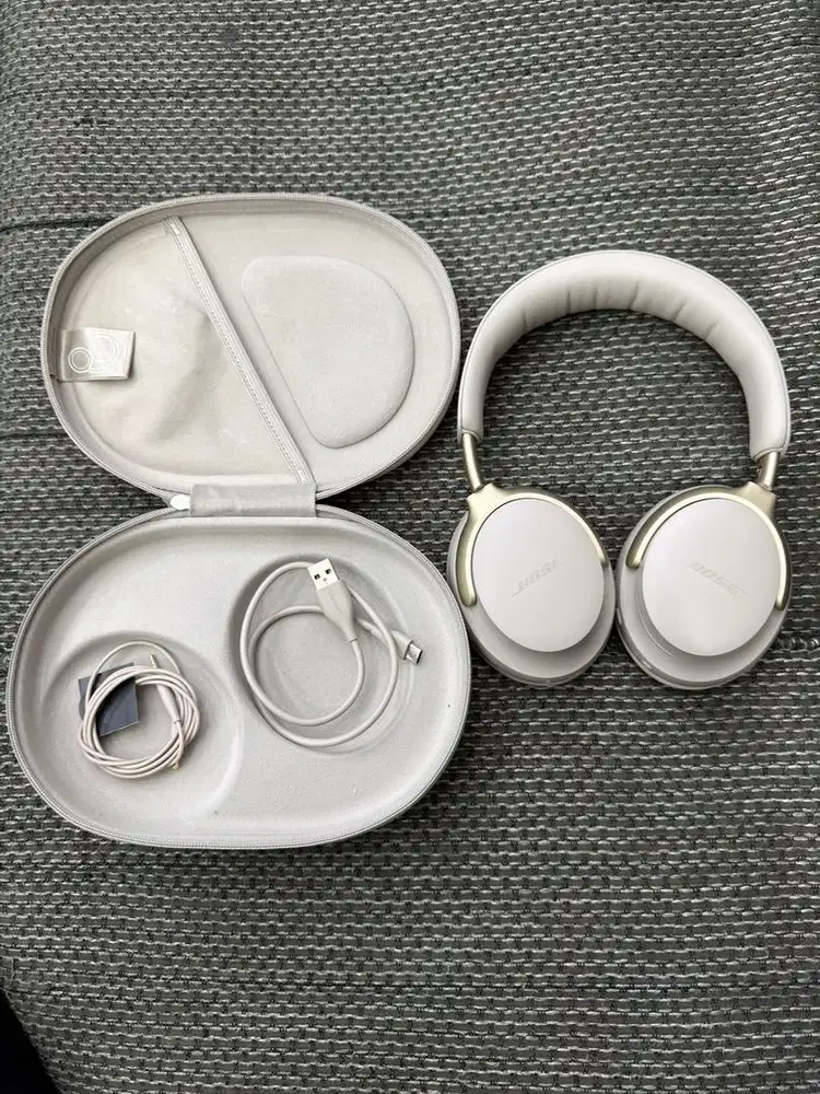 Headphone Bose Ultra