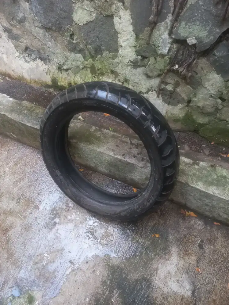 Ban Ring16 DeliTire Storm
130/80-16