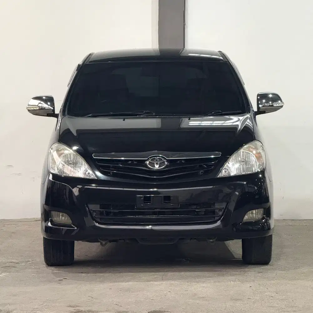 Odo90rb Toyota Innova G Matic Bensin 2011 hitam