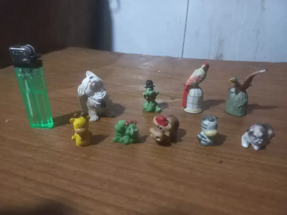 Miniatur Patung Mungil
Keramik