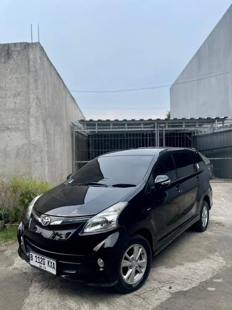 Avanza Veloz A/T 2014