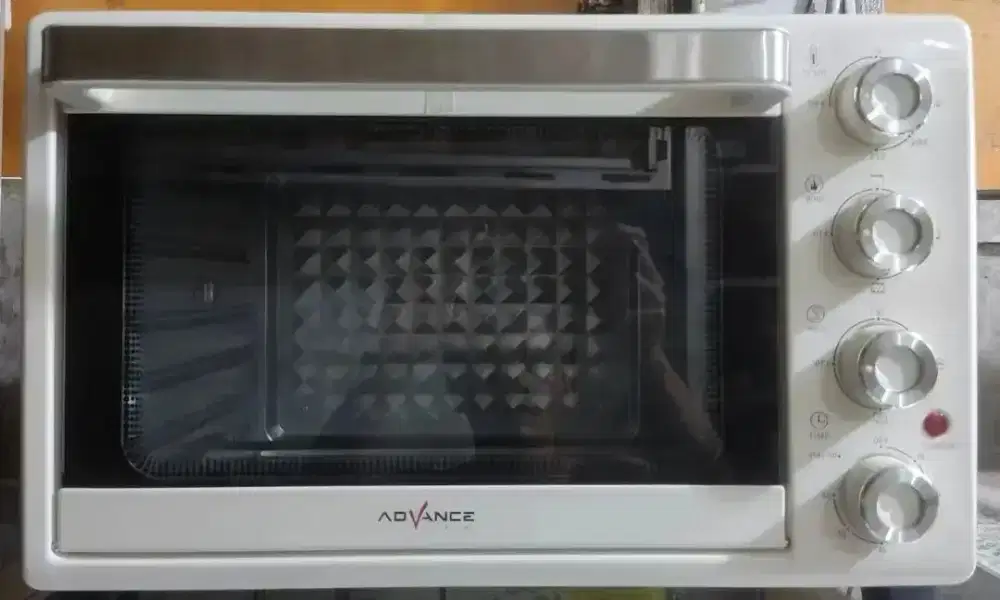 oven 33Liter advance masih baru pemakaian baru 1 x