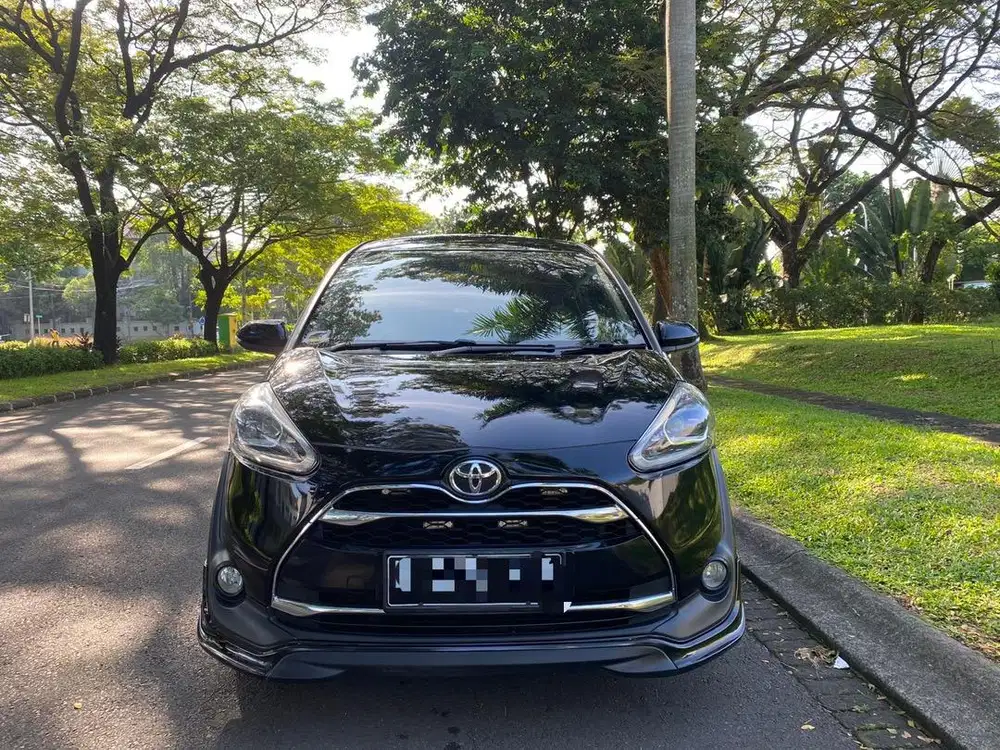 [CASH TERMURAH] Toyota Sienta Q Matic Low KM Tahun 2017
