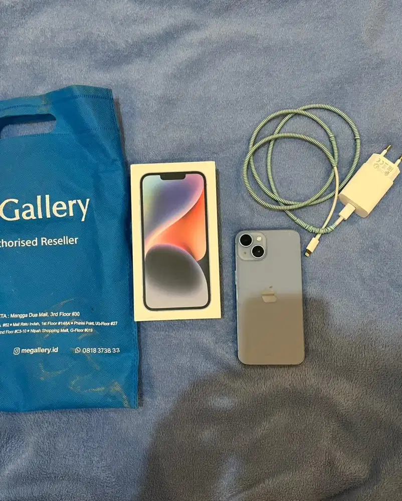 Jual cepat Iphone 14 128 gb blue