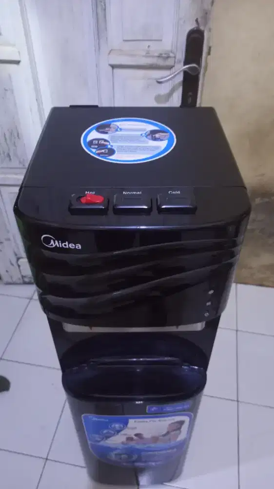 Dijual DISPENSER