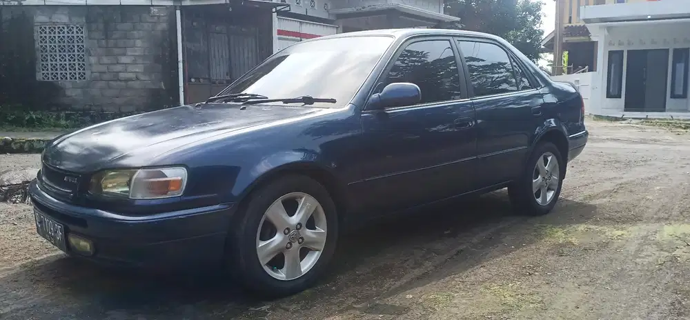 Toyota Corolla 1997 Bensin