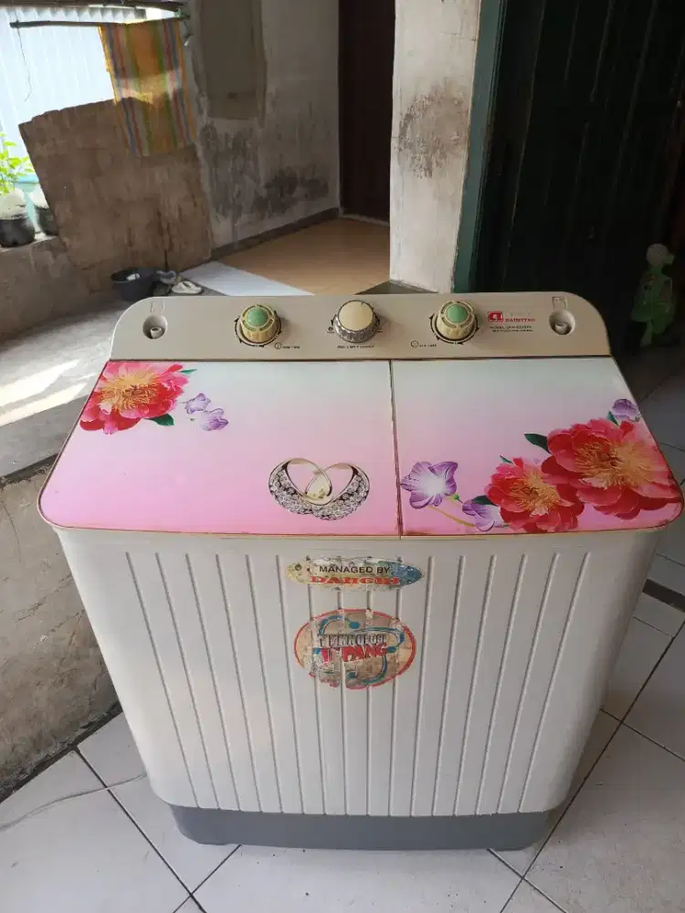 Mesin cuci merek DAIMITSU 8Kg normal Joss tinggal pake bosku
