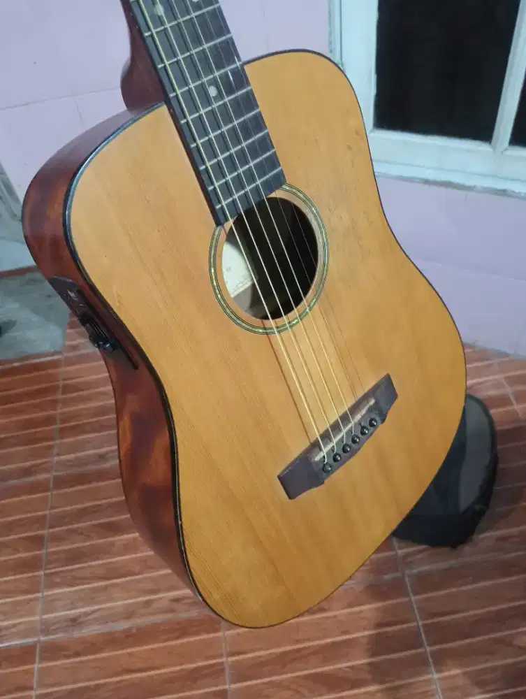 Gitar Cort Akustik Elektrik Ad Mini op