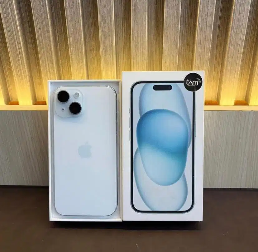 Iphone 15 128gb ibox warna ice blue nominus