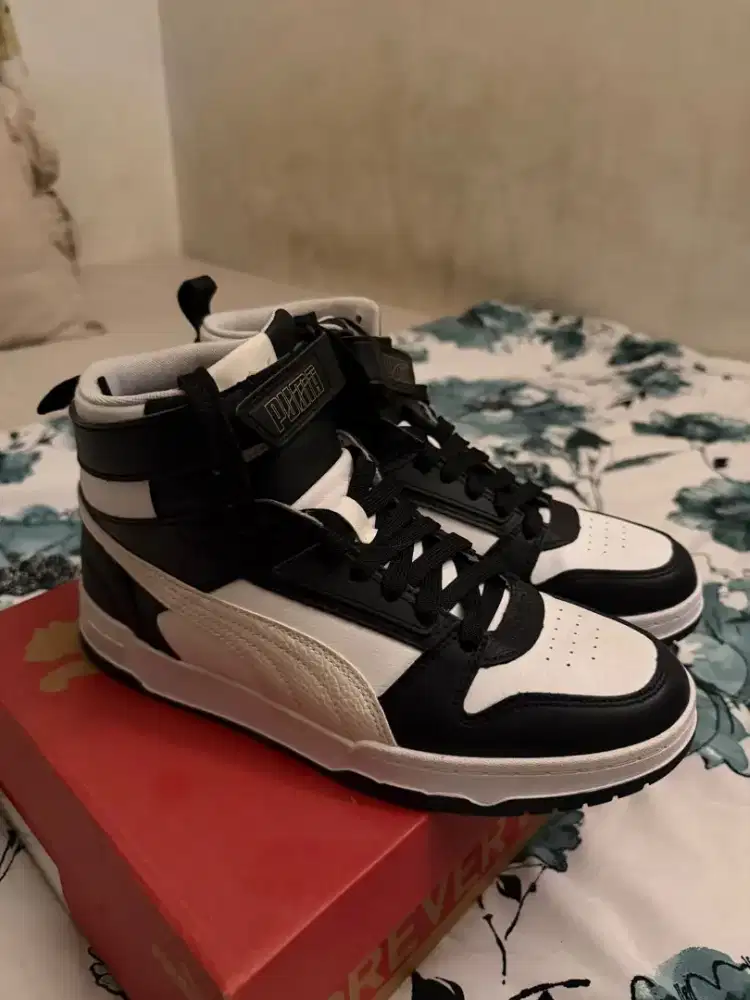 Sepatu puma rebound game black - white