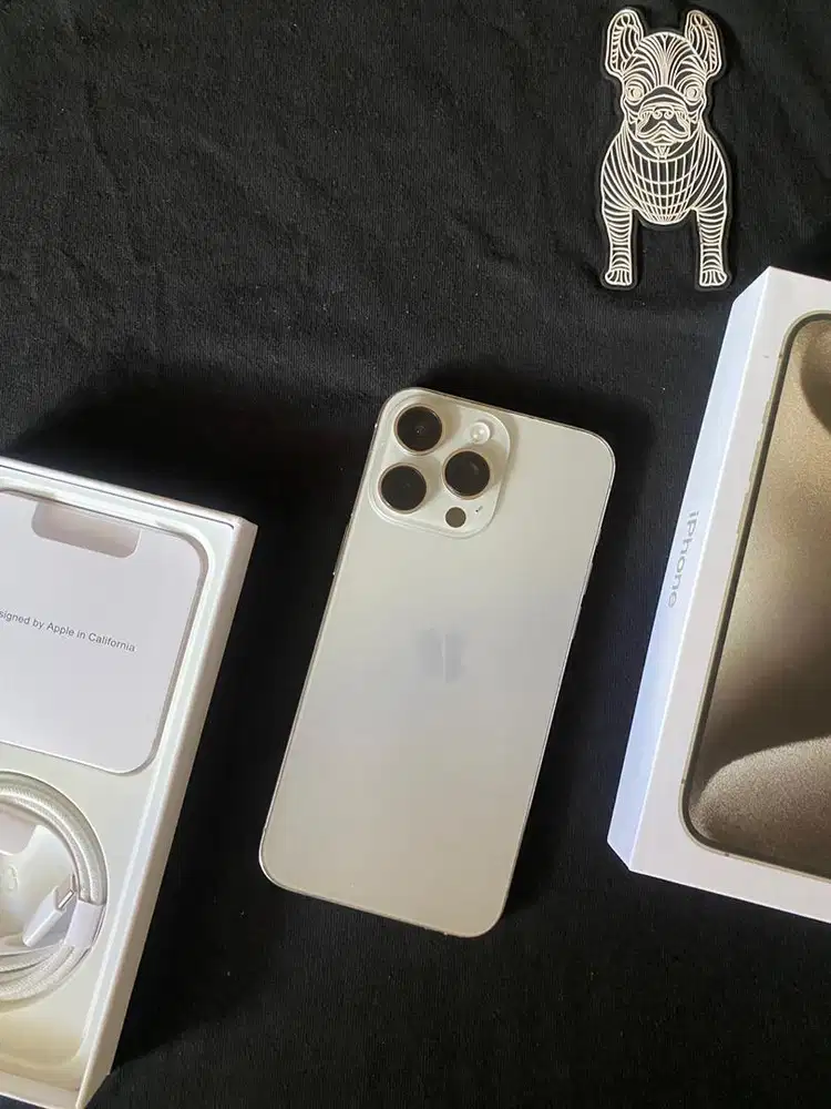 IPHONR 15 PRO MAX 256