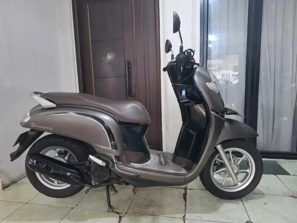 HONDA SCOOPY STYLISH TAHUN 2018, ISTIMEWA
