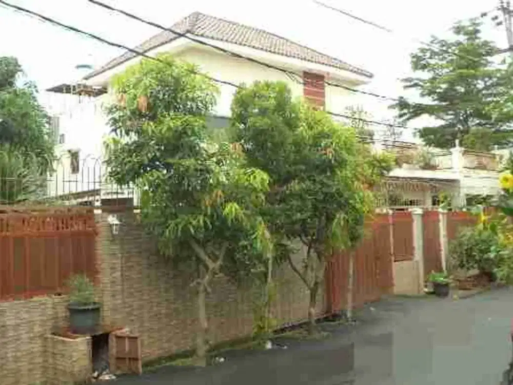 Dijual Cepat Rumah Bagus, Siap Huni, Hook, Dibawah Harga Pasaran, Dalam Komplek Perumahan, Pancoran Mas, Depok