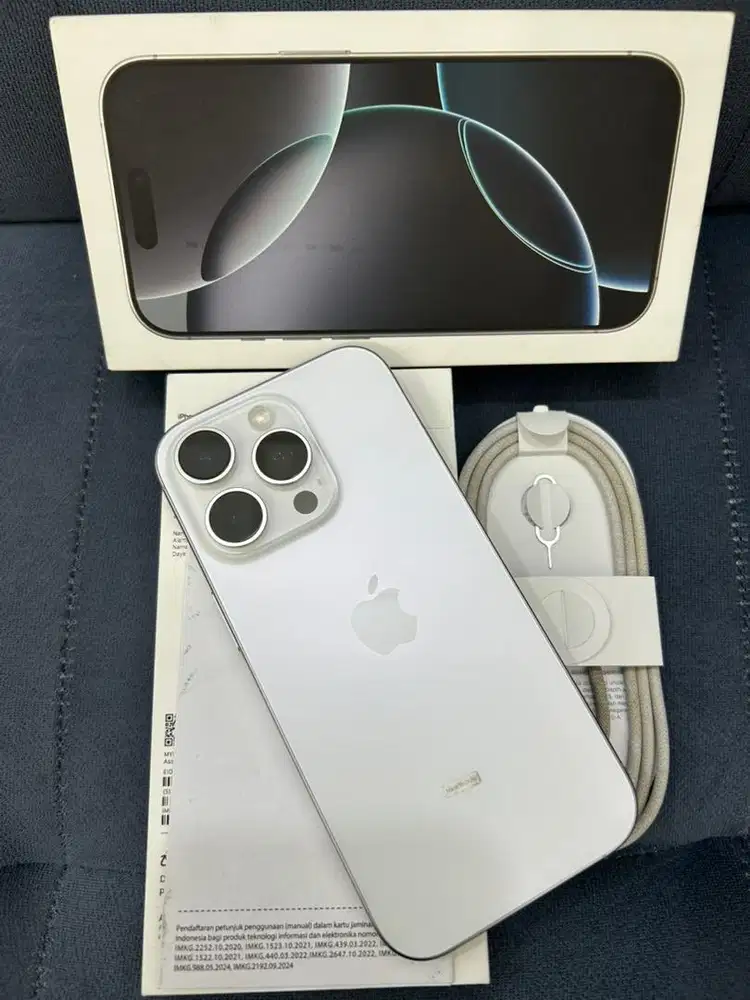 Iphone 16 Pro , White Titanium , 256GB IBox
