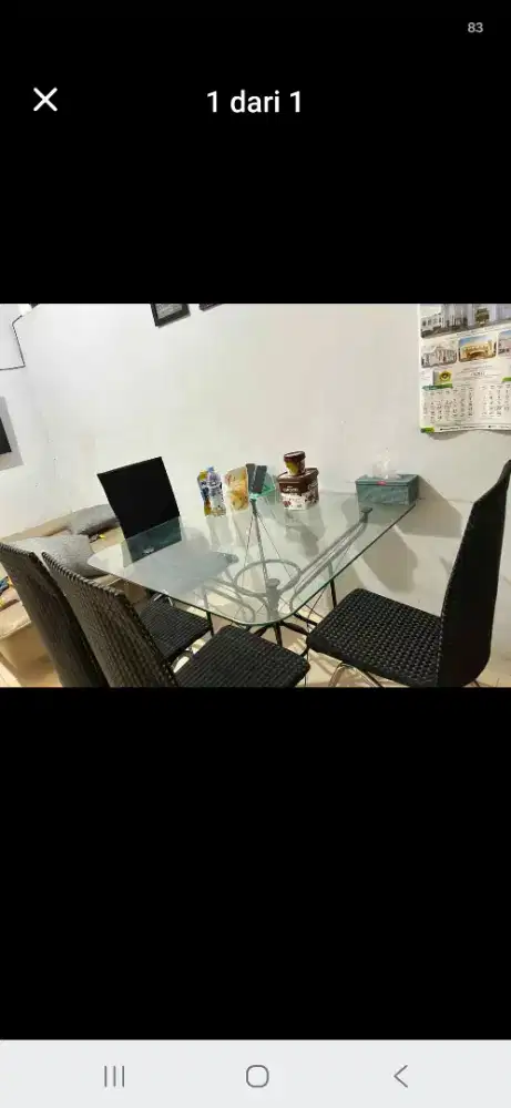 Meja makan set dgn 4 kursi