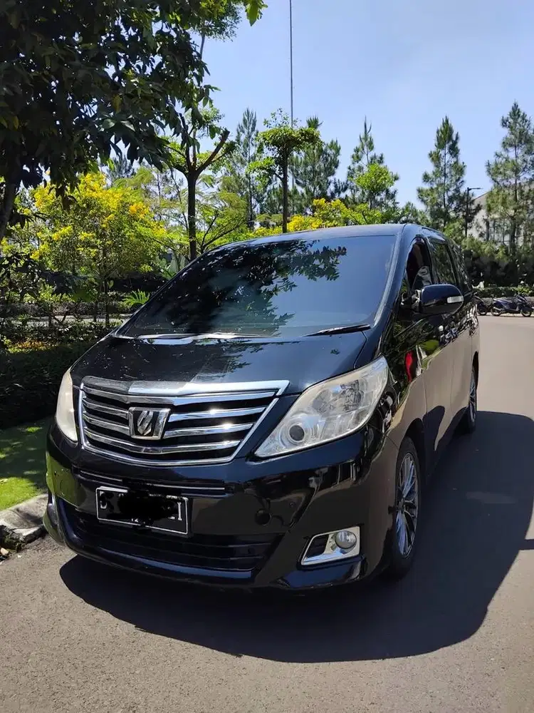 Dijual Toyota Alphard 2014 matic