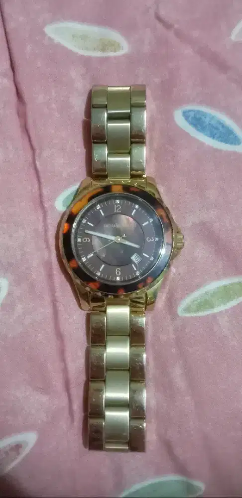 BU smp jadi, MK Original