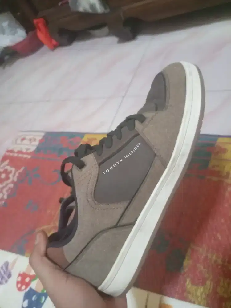 Sepatu Tommy Hilfiger ORIGINAL