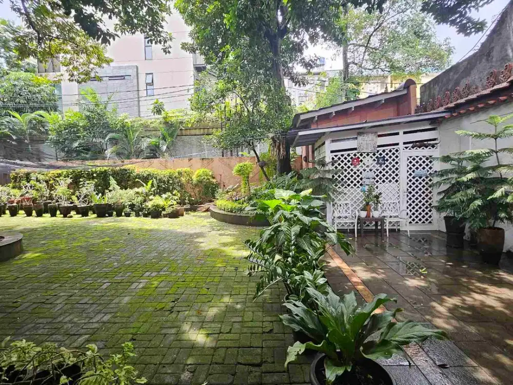 Jual Rumah Luas di Marga Guna Radio Dalam