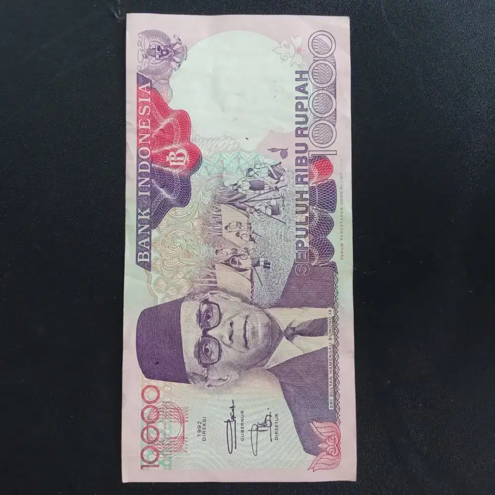 Uang kertas 10 ribu gambar Hamengkubuwono IX