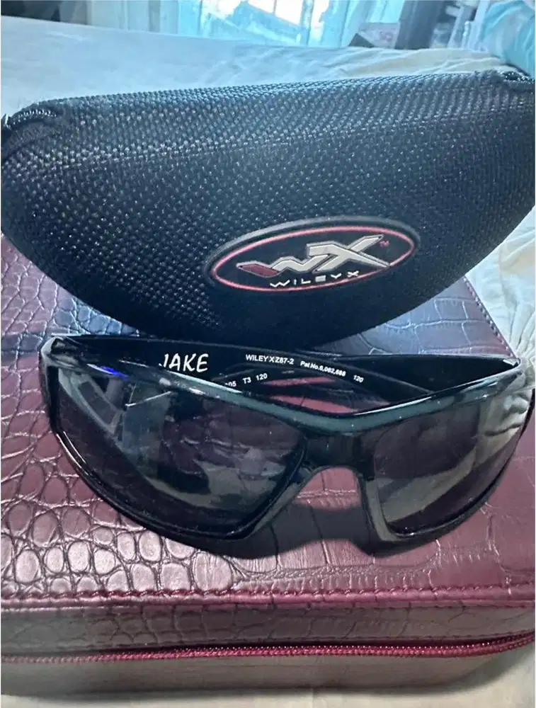 Wiley X Jake in Gloss Black Grey Lens -  No gasket