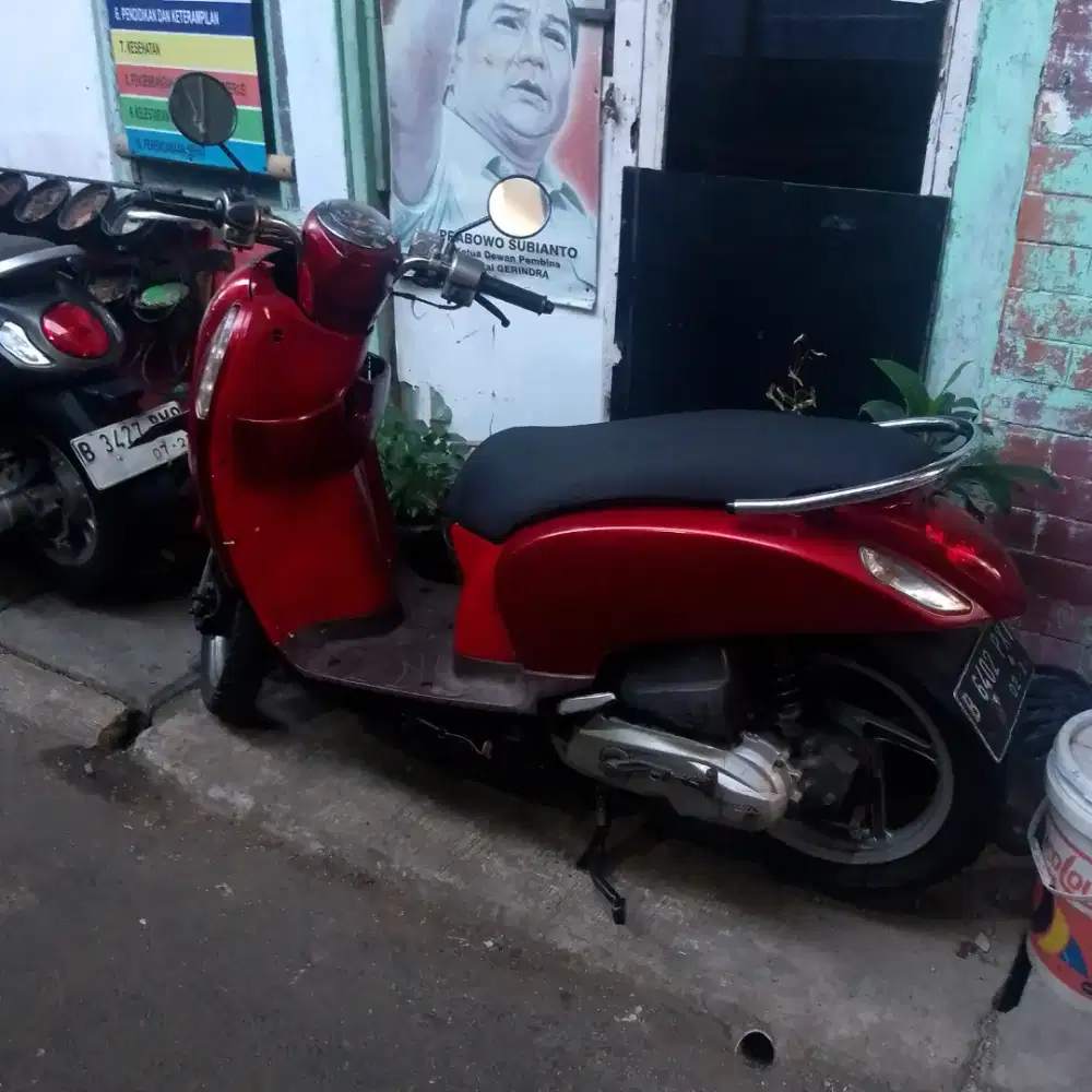 Honda Scoopy PGM-FI 2014