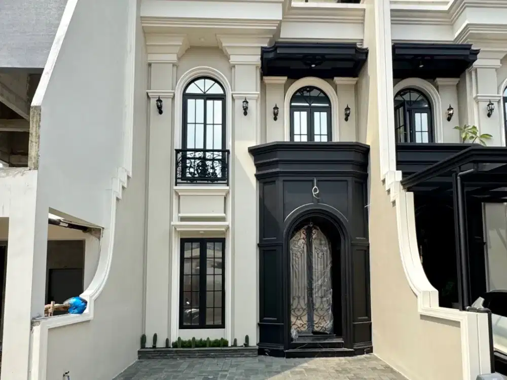 Rumah Dijual Jagakarsa 3 Lantai Cluster Besar Pinggir Jalan Utama Bangunan Bata Merah