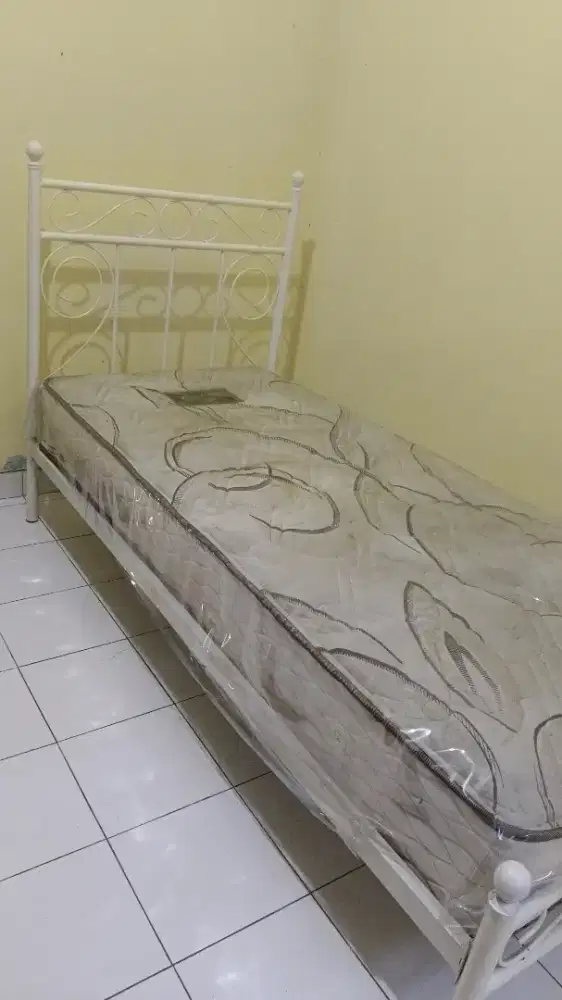 Ranjang dan kasur bagus