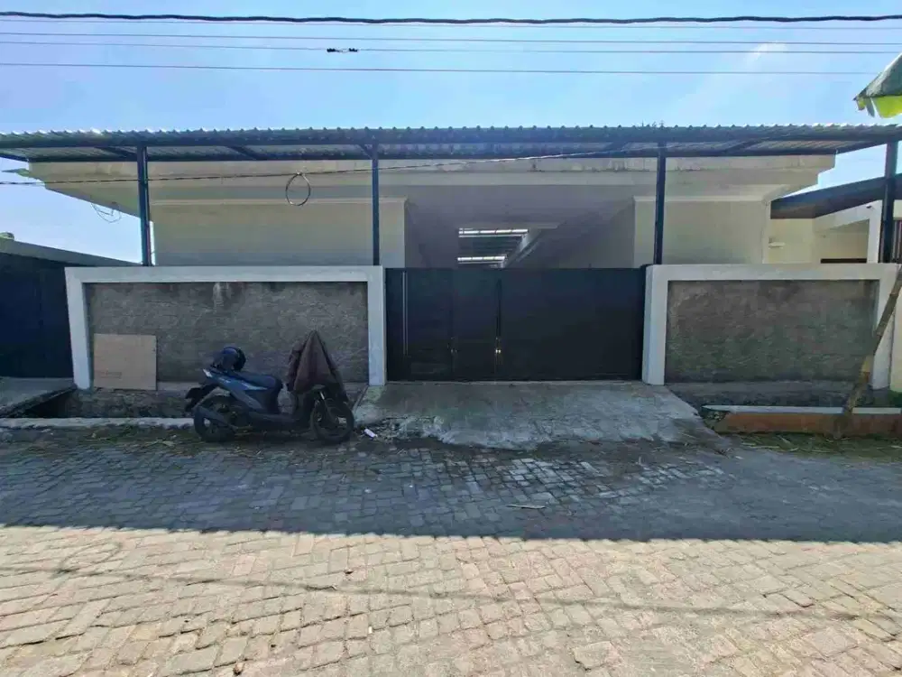 Dijual murah Kost Baru 15 kamar Siap Huni Hanya 7 Menit dari Kampus UII Terpadu