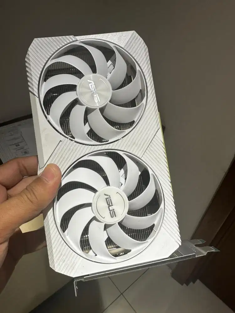 VGA geforce rtx 3060 white oc edition 12gb gddr6