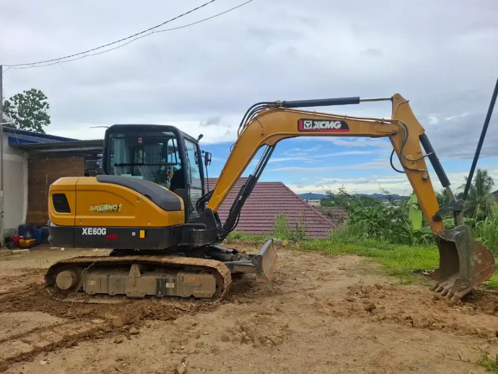 Excavator Mini XCMG XE60G Pro th 2025 harga 365jt NEGO!!!