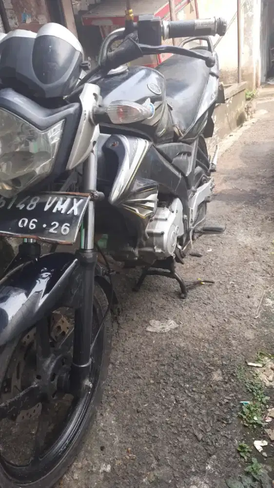 Vixion old 2011