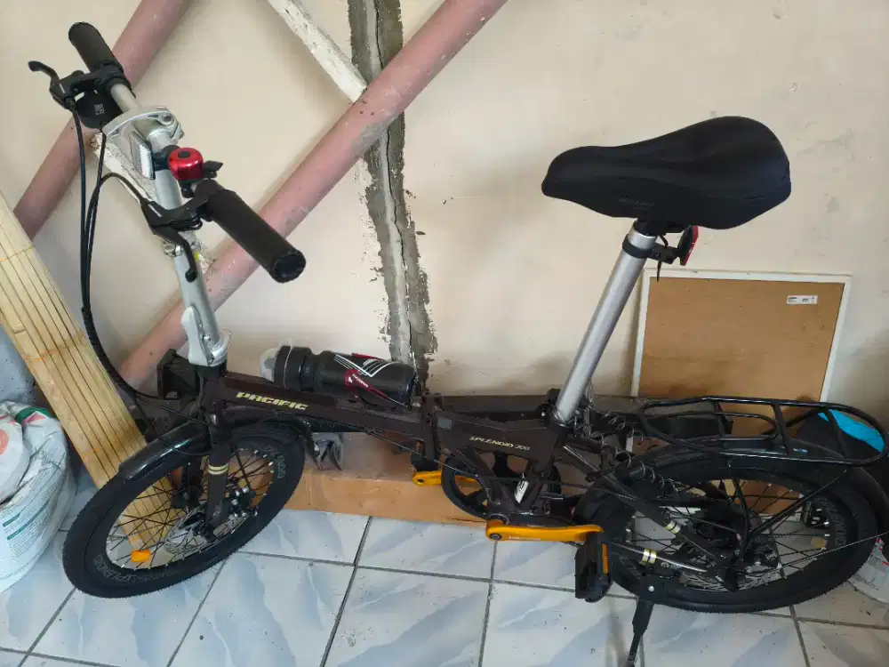 Sepeda lipat Pacific splendid 300