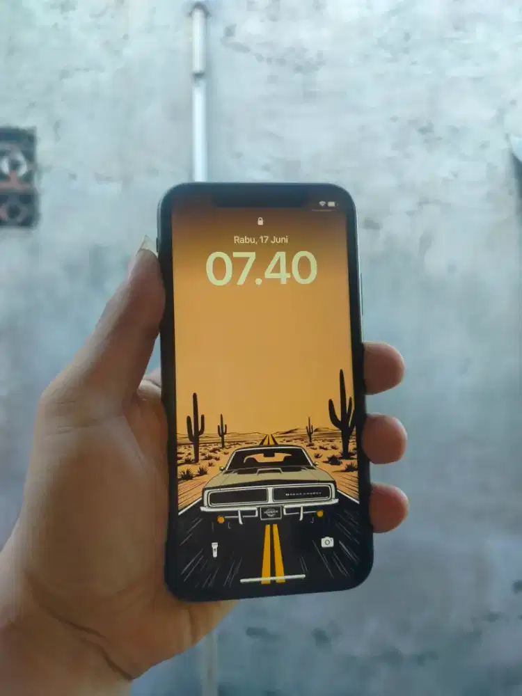iPhone XR 128GB wifi only