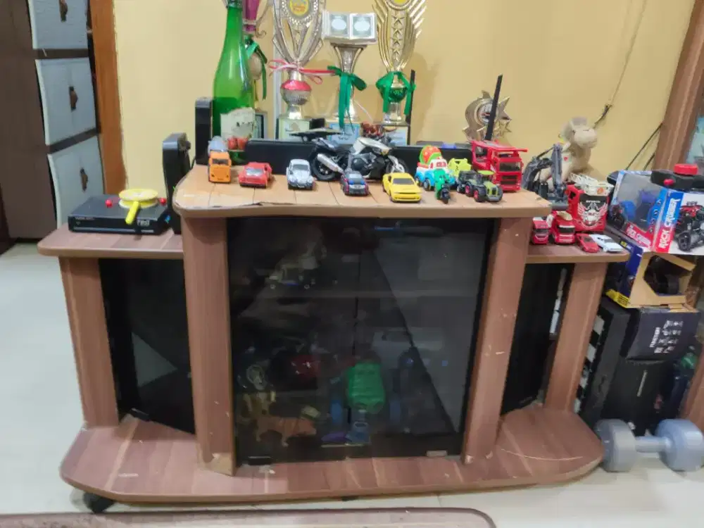 Meja TV Kaca 2 Tingkat