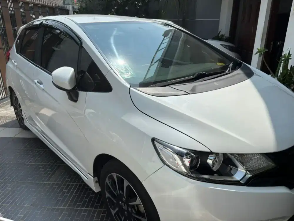 Honda Jazz RS I-VTEC 2016