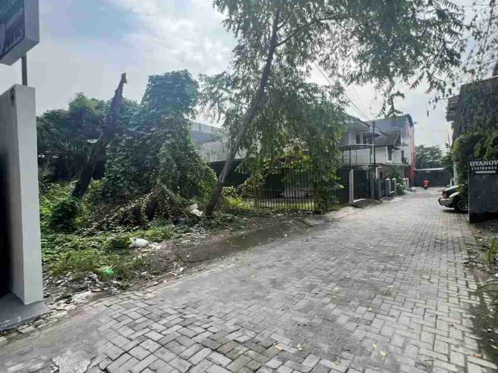 Tanah kosong strategis kawasan kost Exclusive selangkah dari kampus UPN dan STIE YKPN