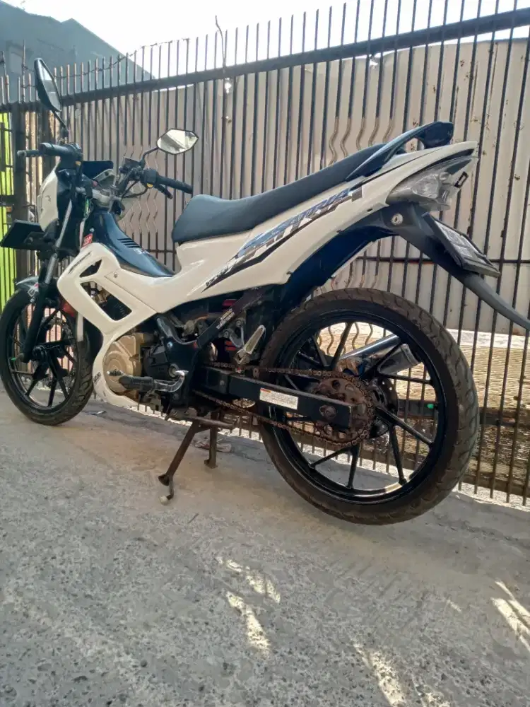 Suzuki satria plat bandung