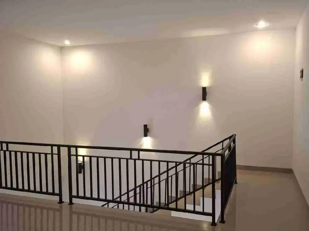 Di Jual Rumah Baru Dua Lantai Dalam Cluster Rawasari