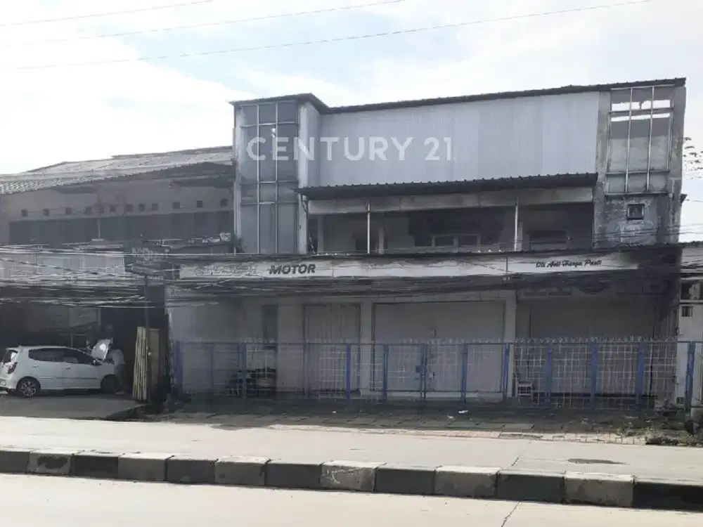 RUKO 4 UNIT DENGAN TANAH 700M² SERTA RUMAH 1 UNIT DI RY SERANG